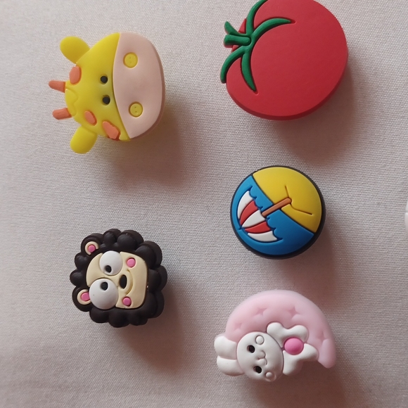 6 Croc Charms Multicolor - Picture 2 of 5